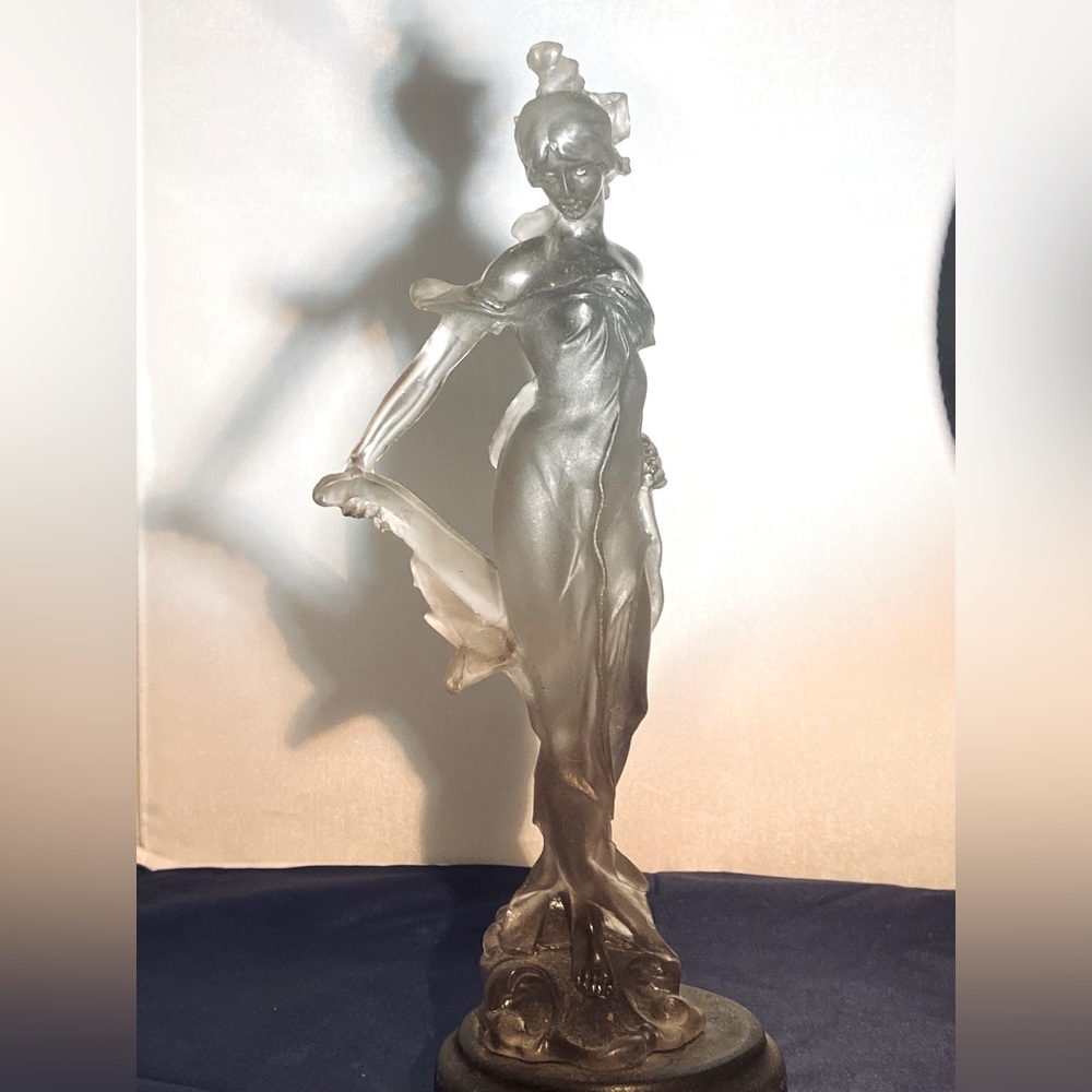 SIGNED 1993 J BOIROS LMT ED 43/950 KALONITE APHRODITE GODDESS SCULPTURE